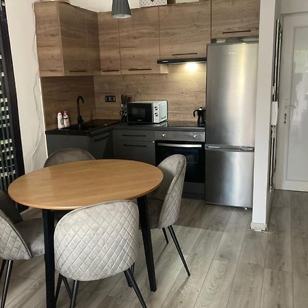 Beach Deluxe Apartman Hajduszoboszlo Bagian luar foto