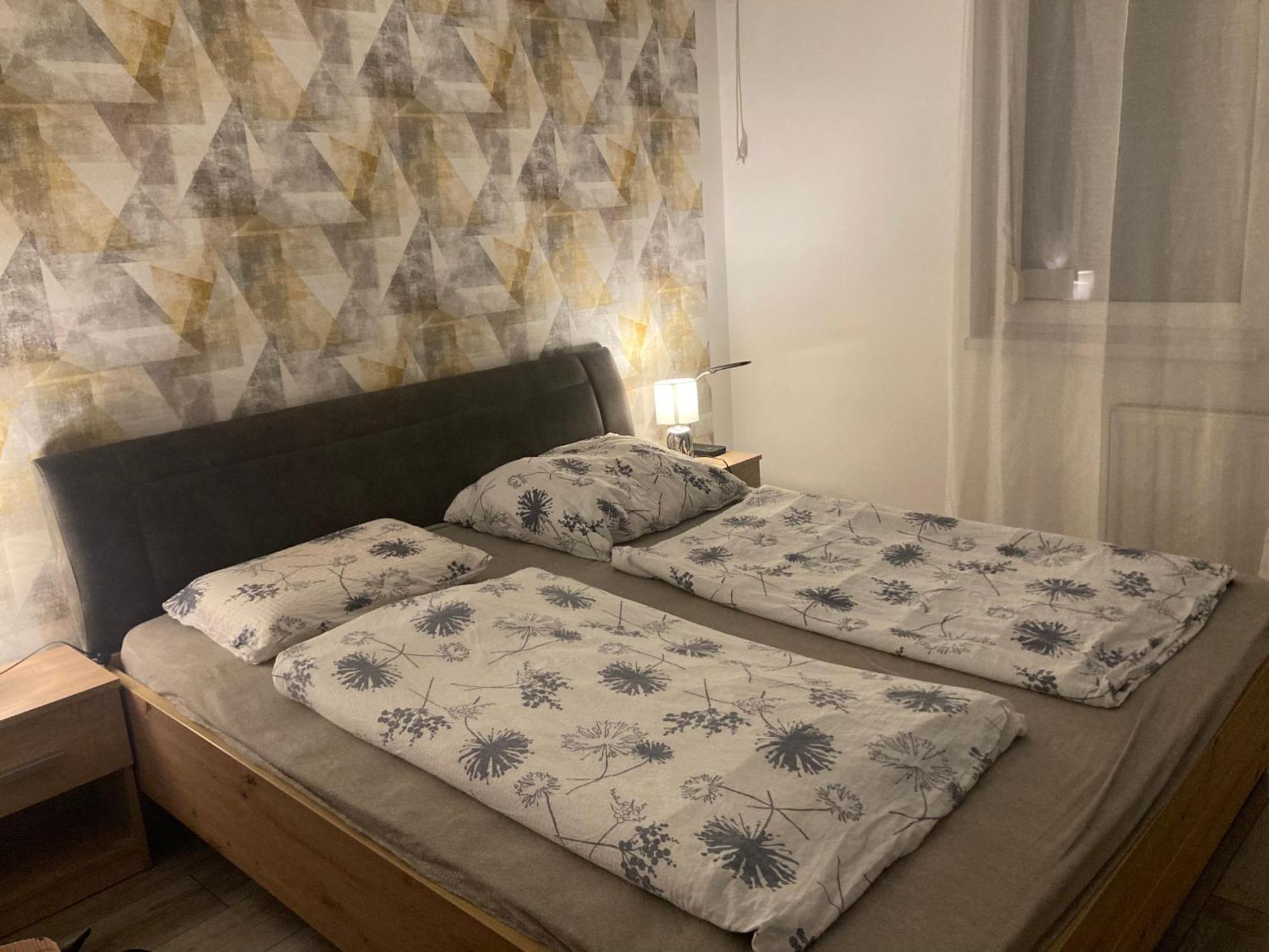 Beach Deluxe Apartman Hajduszoboszlo Bagian luar foto