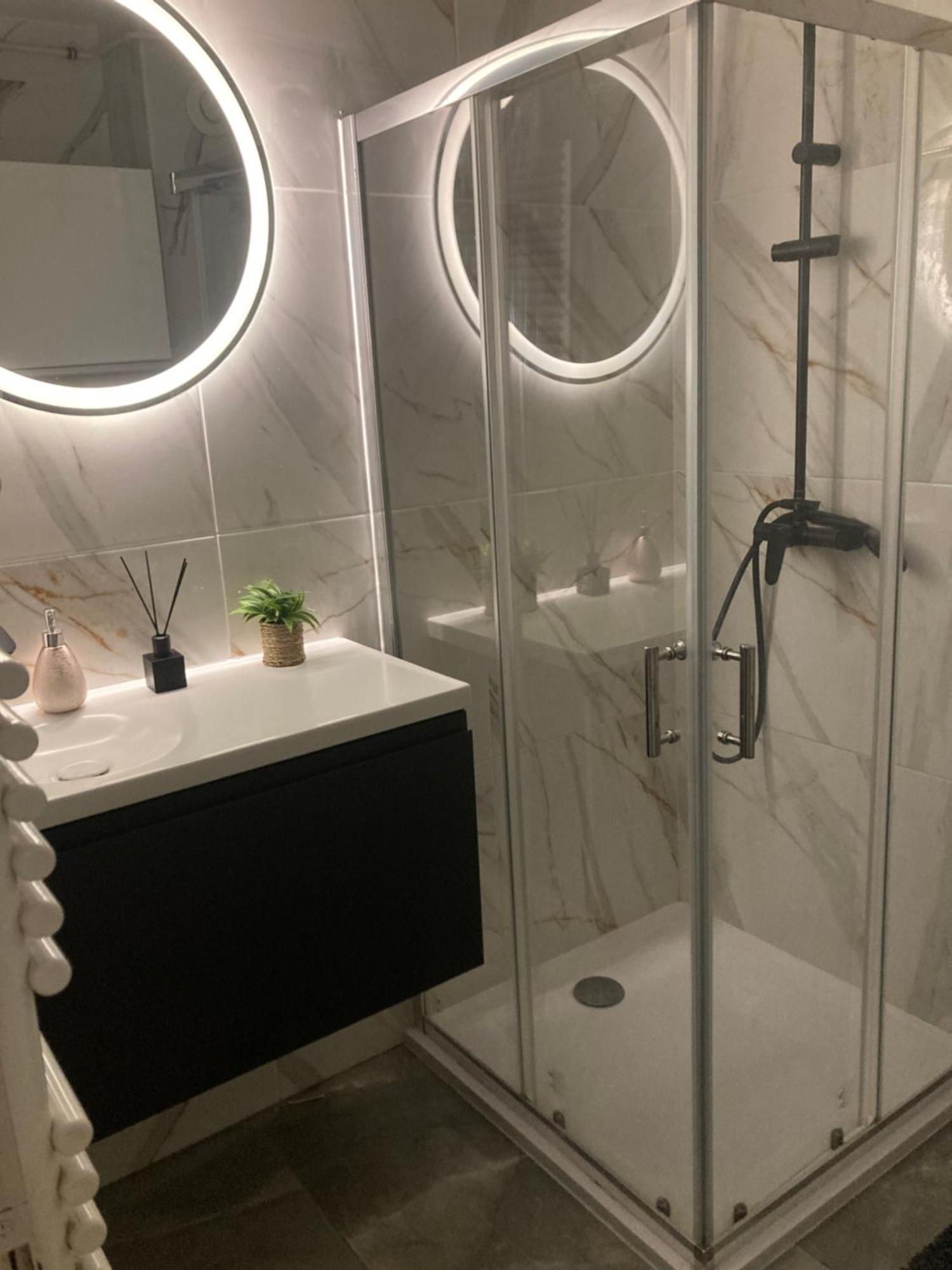 Beach Deluxe Apartman Hajduszoboszlo Bagian luar foto
